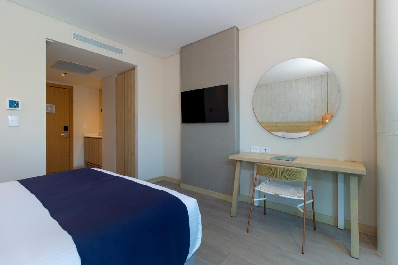 Double Room Balcony,1322999455:JPEG