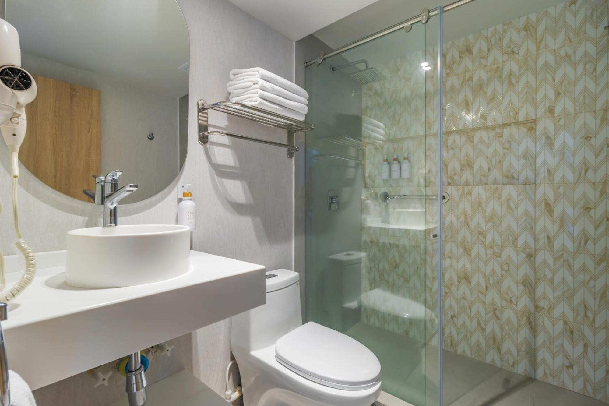 Standard Double Room,1574730116:JPEG