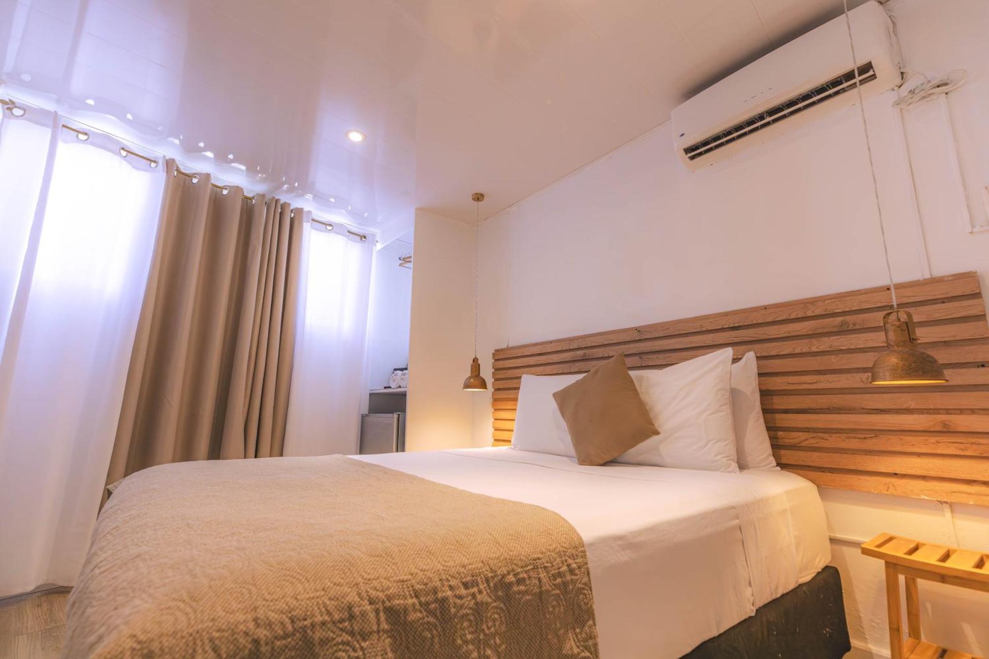 Deluxe Quadruple Room,1714091894:JPEG